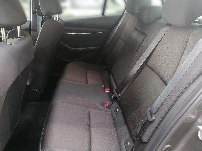 Mazda 3 4-Türer 2.5 Exclusive AUTOMATIK Matrix, Bose,