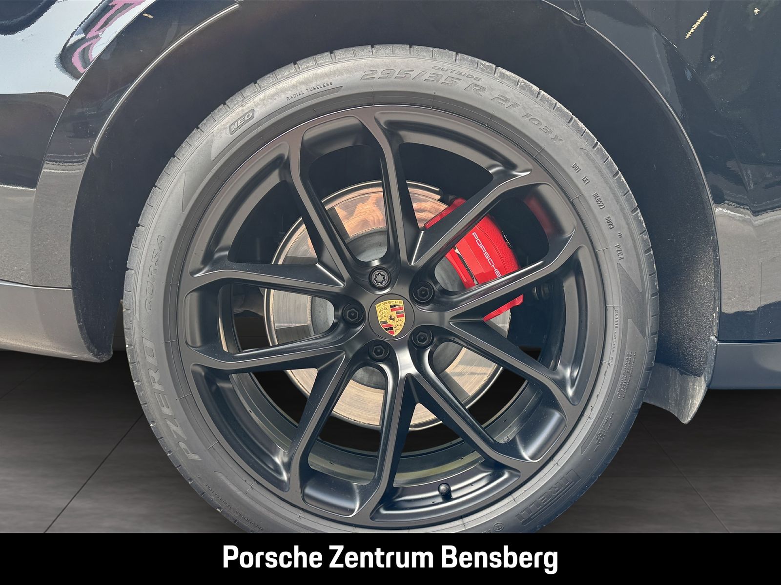 Porsche Macan GTS Pano 18W ACC Surround 4xSH