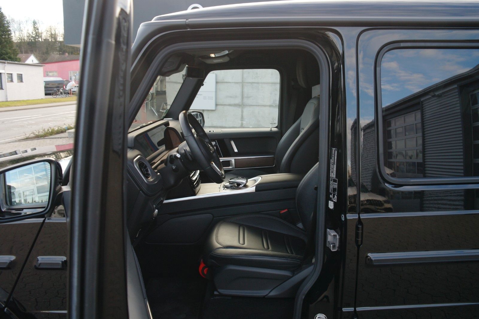 Mercedes-Benz G 350 d - Samsaru's Car Outlet