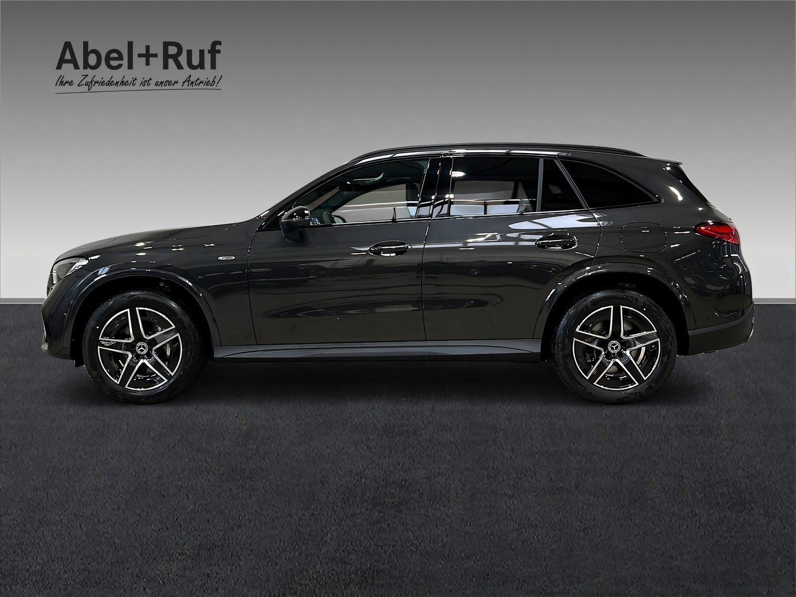 Mercedes-Benz GLC 300 de 4M AMG+DISTR+NIGHT+Pano+TotW+AHK+360°