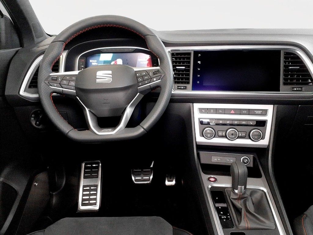 Seat Ateca 2.0 TSI DSG 4Drive FR AHK*PANO*VIRTUAL*HEC