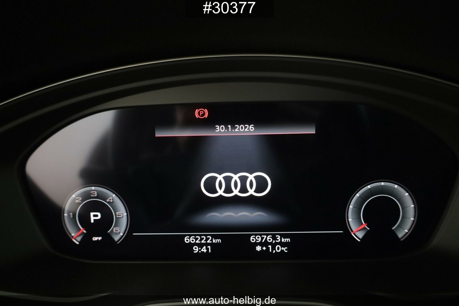 Audi A4 Lim. 40 TDI quattro advanced #Black#AHK#18Z#
