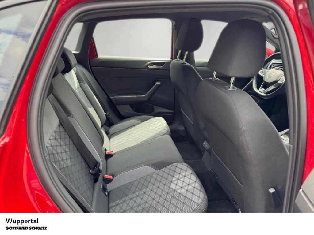 Volkswagen Taigo 1.0 TSI R-Line DSG - Samsaru's Car Outlet