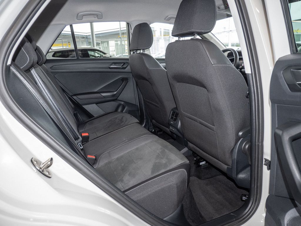 Volkswagen T-Roc 1.0 TSI Style - Samsaru's Car Outlet