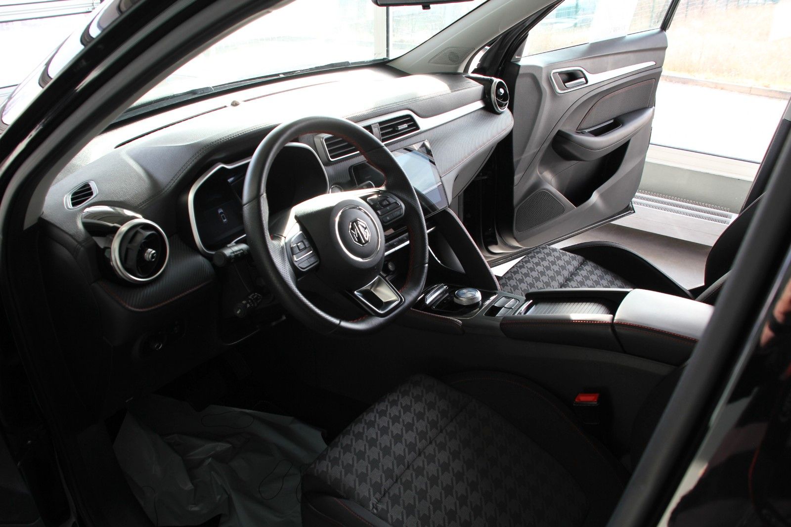 MG ZS EV Comfort Standard