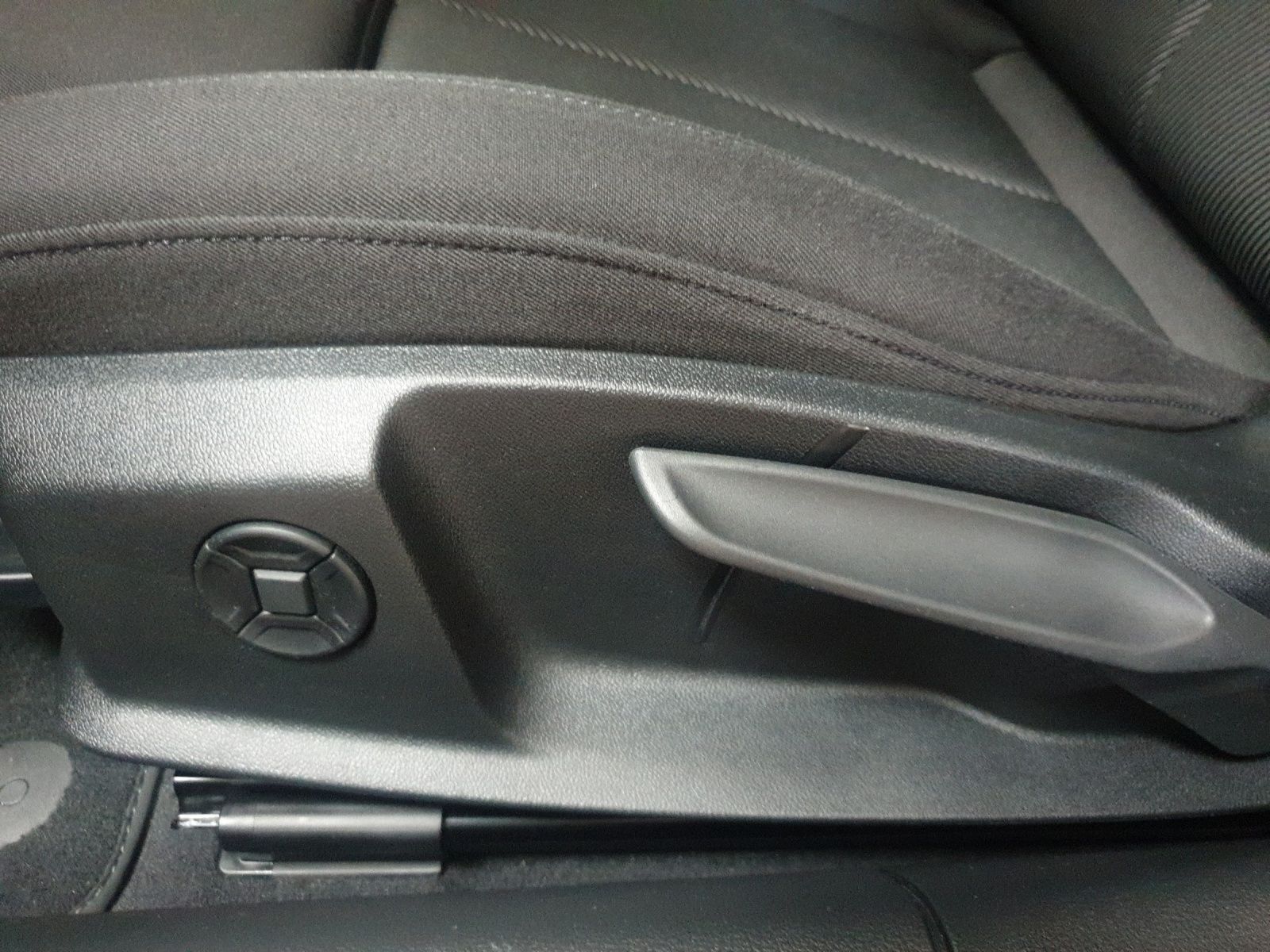Audi A6 Avant Sport 40 TDI - Samsaru's Car Outlet