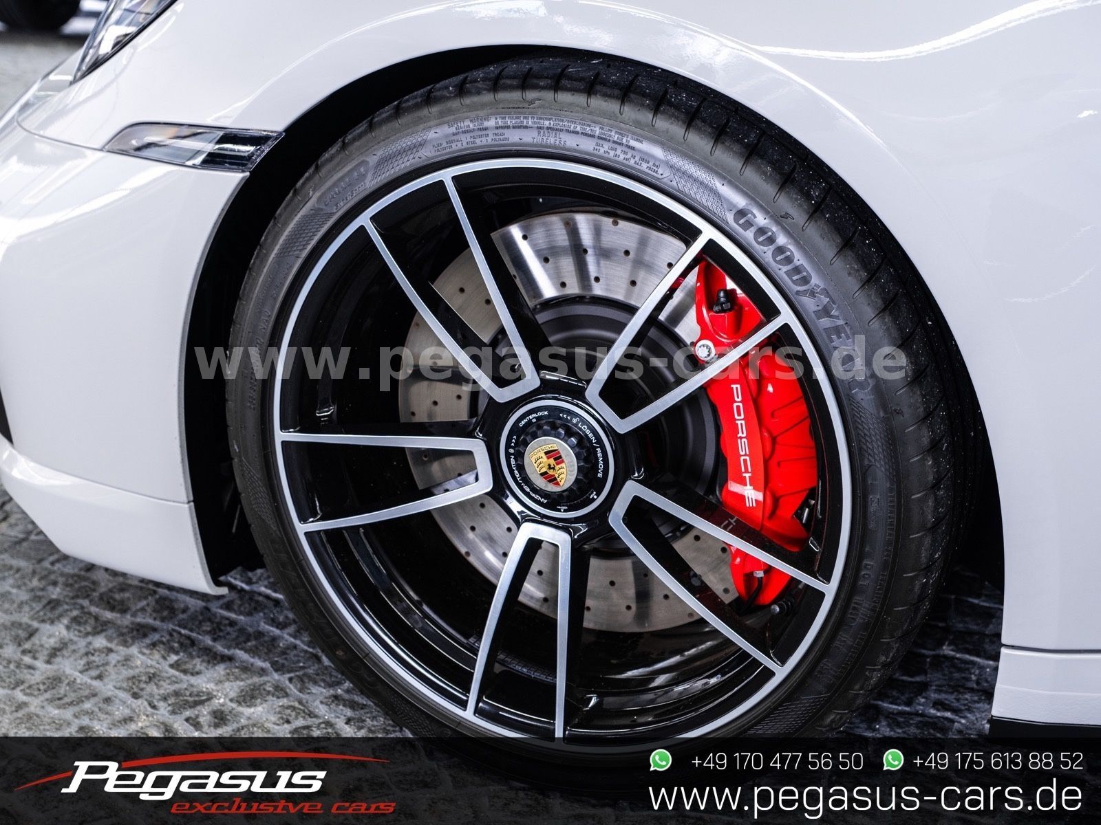 Porsche 911 992 Turbo Cabrio INNODRIVE *PASM*LIFT*360°