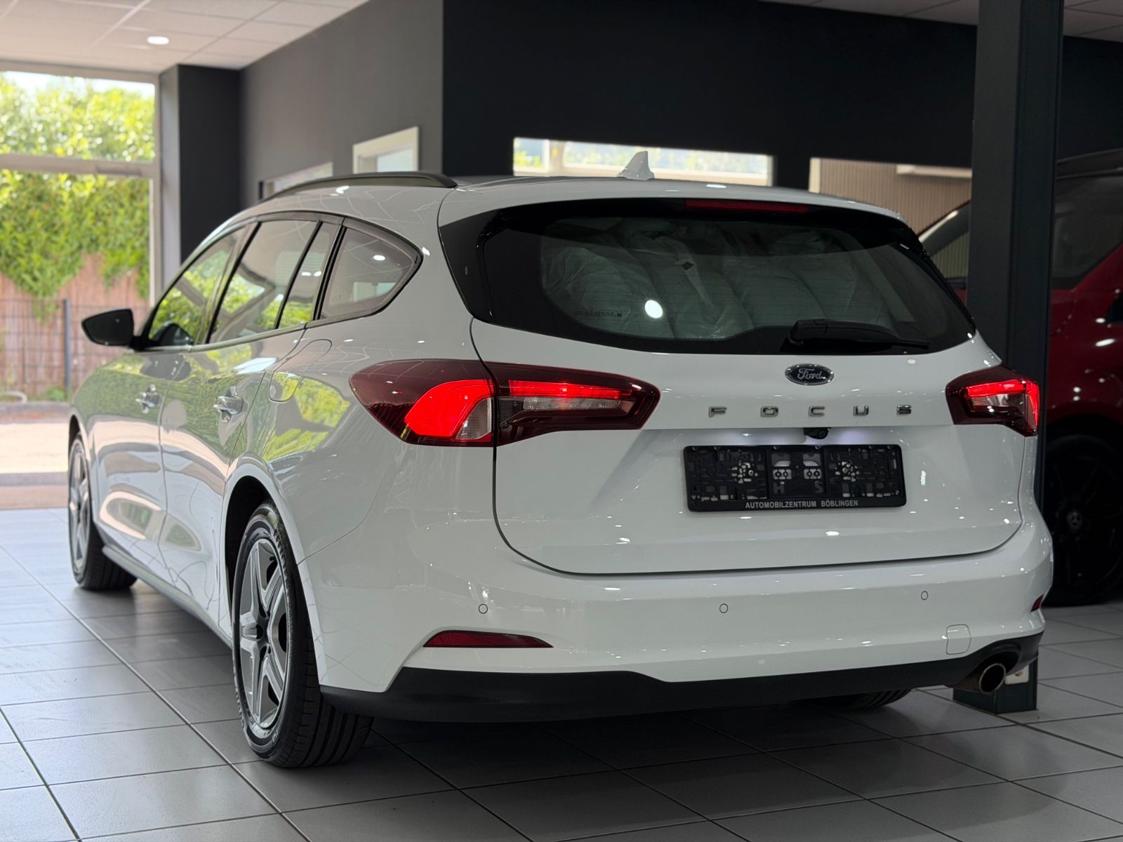 Ford Focus Turnier C&C*AUTOMATIK*KAMERA*TOT-W*ACC*