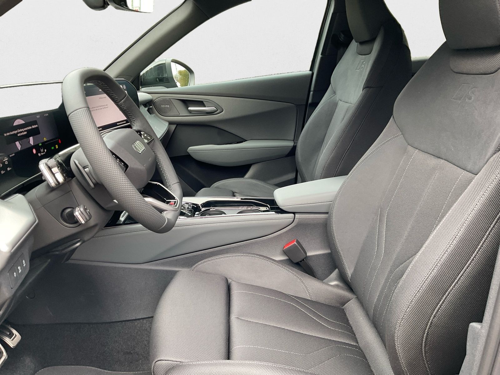 Audi Q3 SUV e-hybrid S line AHK MATRIX HeadUp SONOS