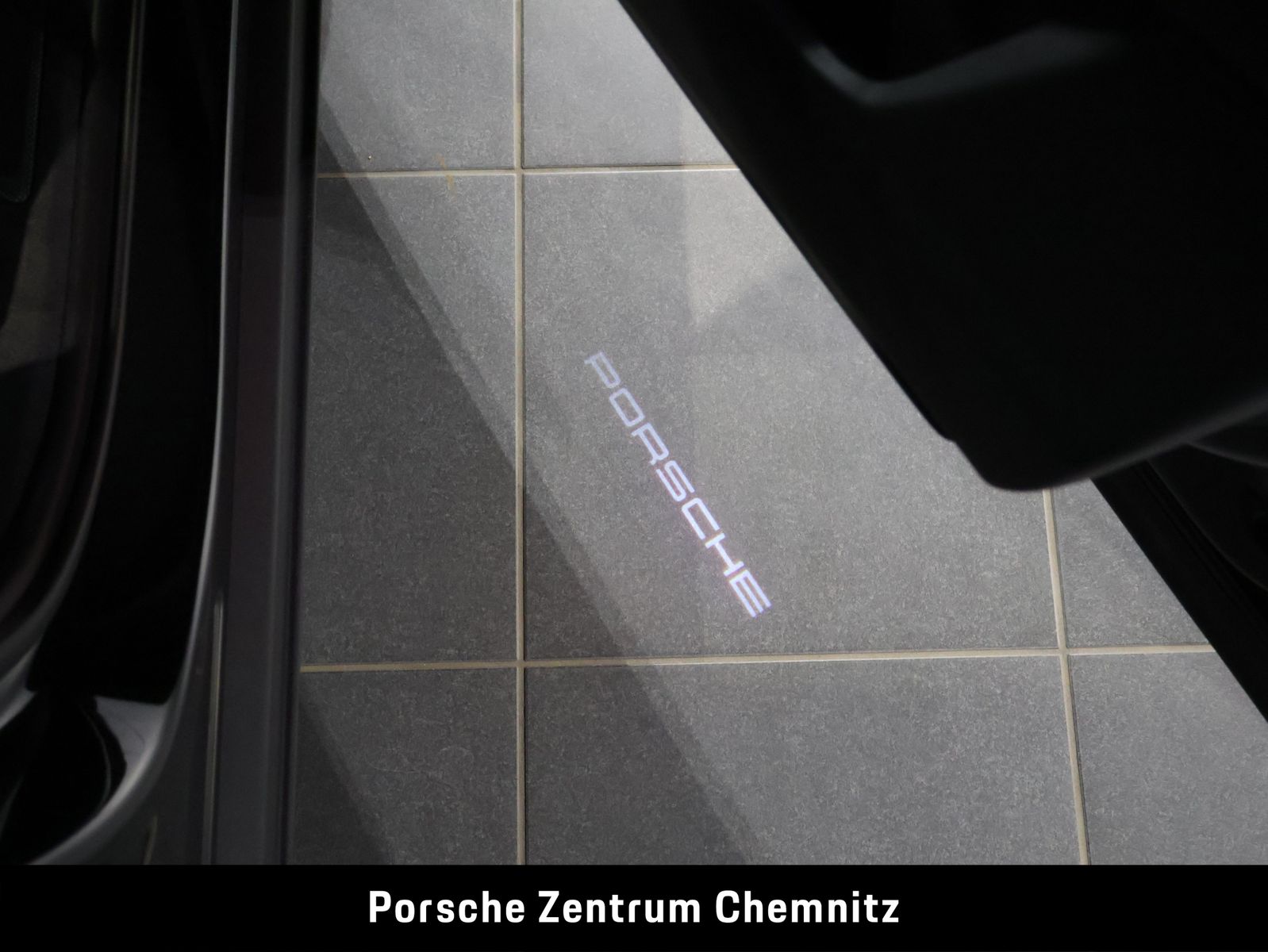 Porsche Cayenne E-Hybrid Luftfed.;BOSE;HD-Matrix;22"