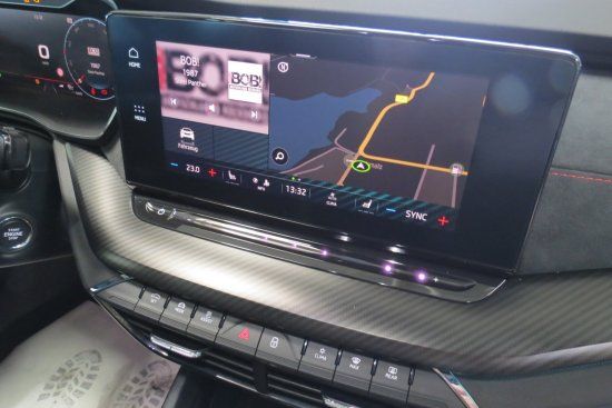 Skoda Octavia Combi 2.0 TSI RS - Samsaru's Car Outlet