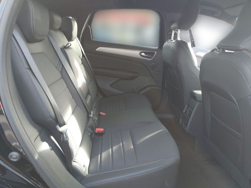 Renault ARKANA TECHNO E-Tech Full Hybrid - Samsaru's Car Outlet
