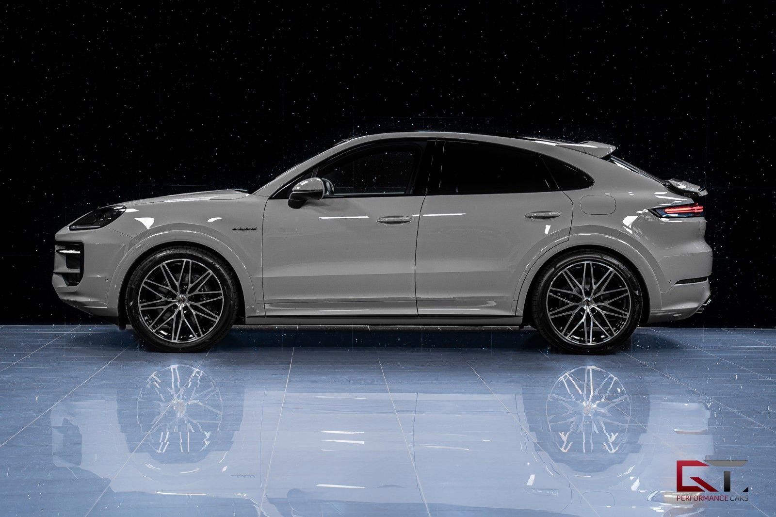 Porsche Cayenne E-Hyb Coupé 2025 SportDesign 22" Pano HD