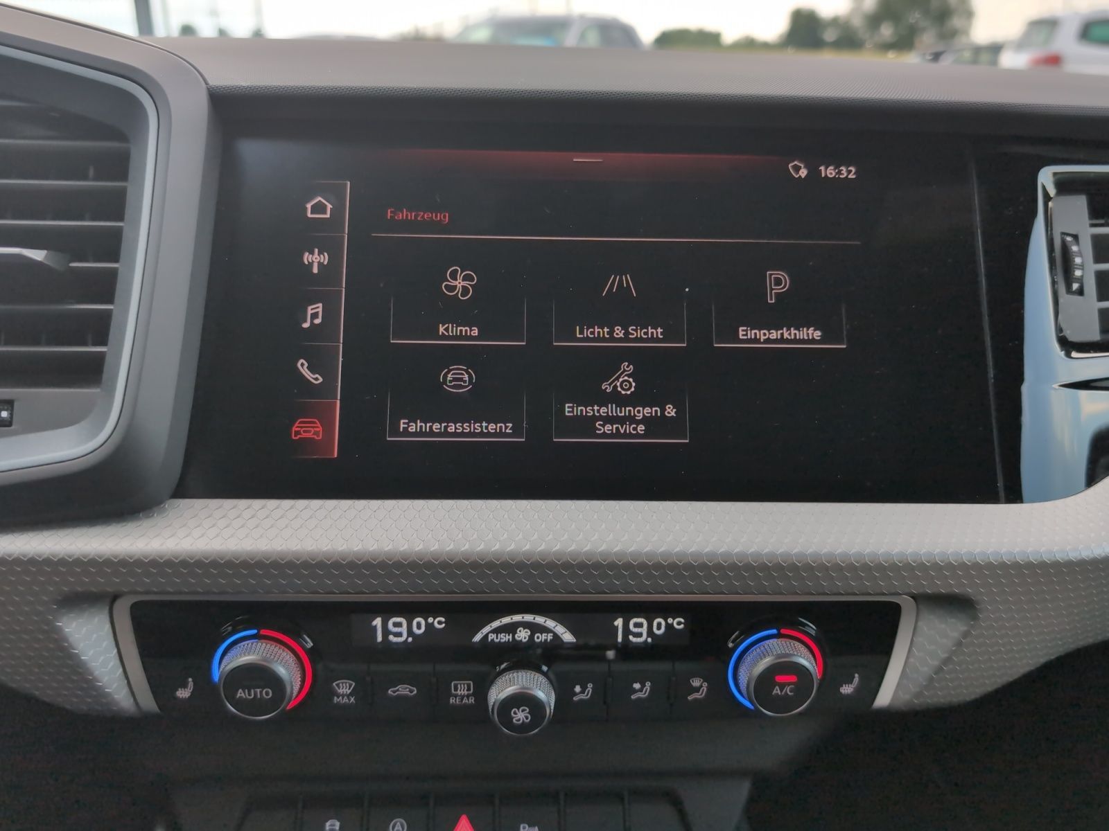 Audi A1 Sportback 30 TFSI S-Line - Samsaru's Car Outlet