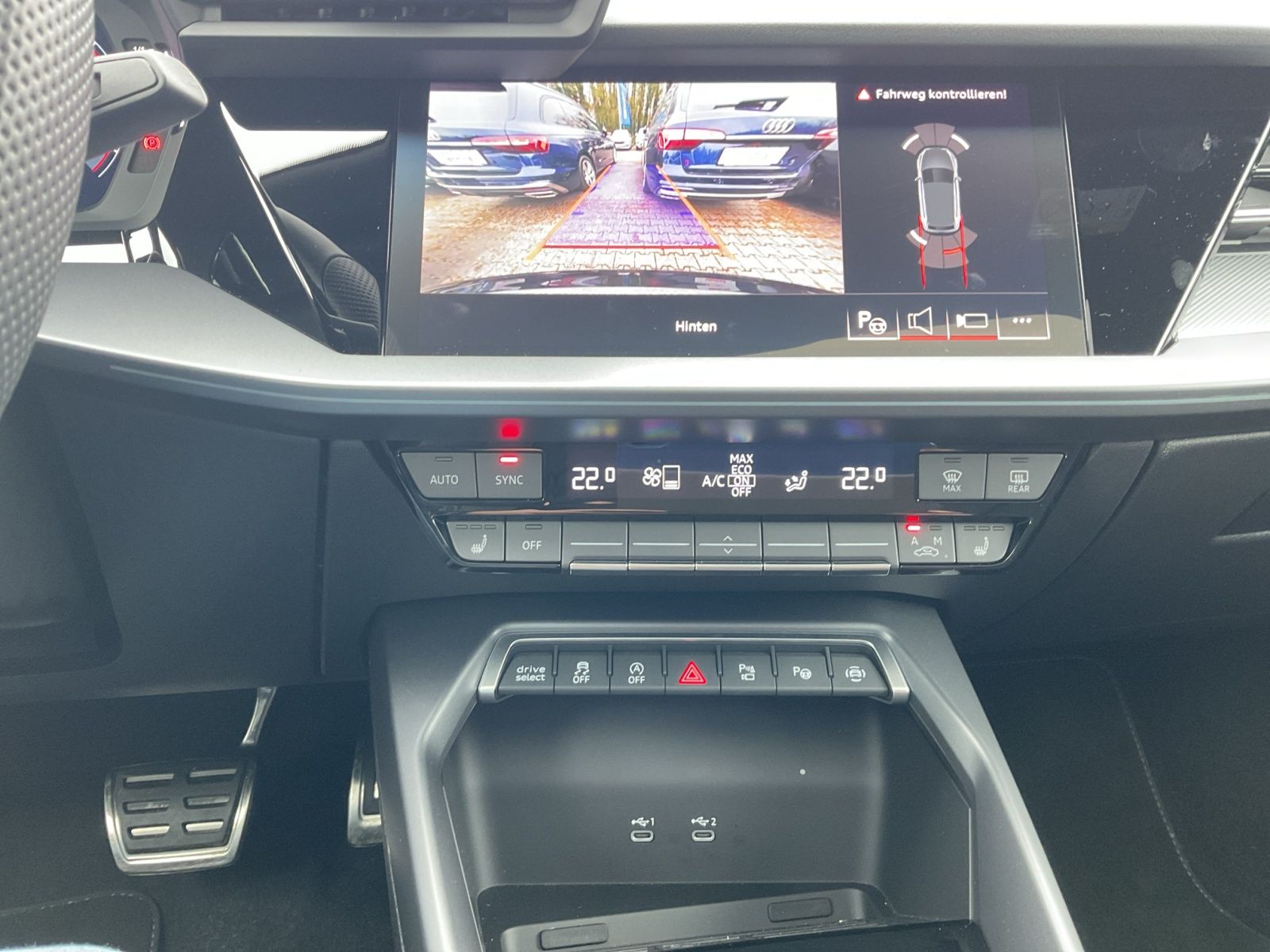 Audi A3 Sportback 2.0 TDI S-Line - Samsaru's Car Outlet