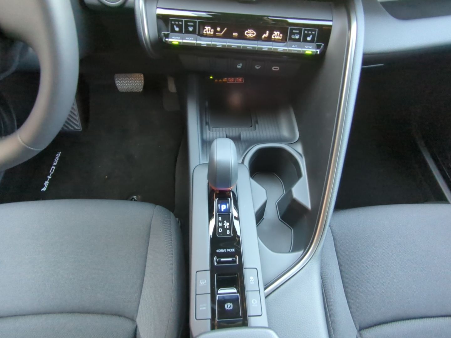 Toyota C-HR Plug-In Hybrid 2.0 EU6e FWD Teamplayer CVT