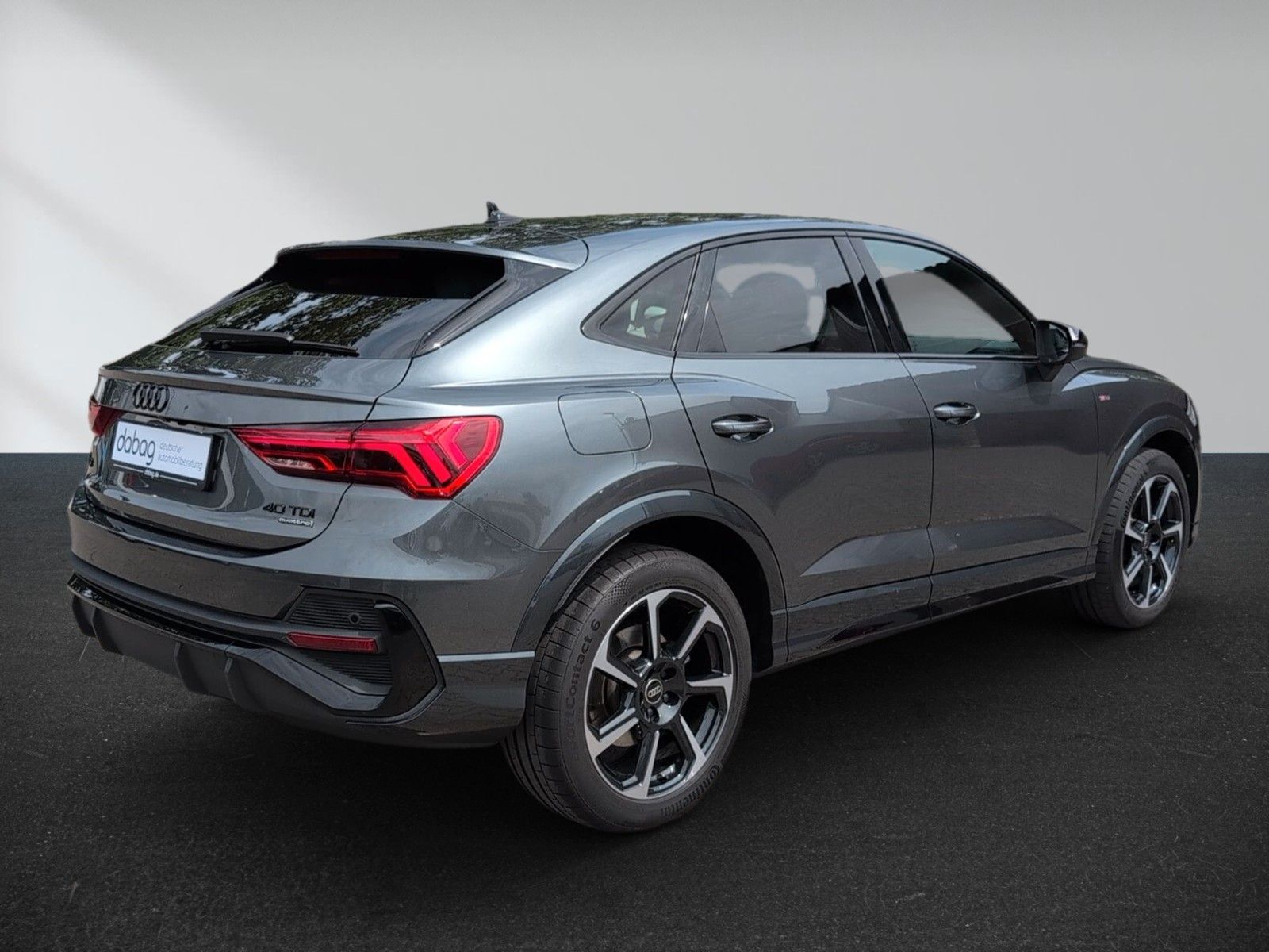 Audi Q3 Sportback 40 TDI quattro S line - Samsaru's Car Outlet