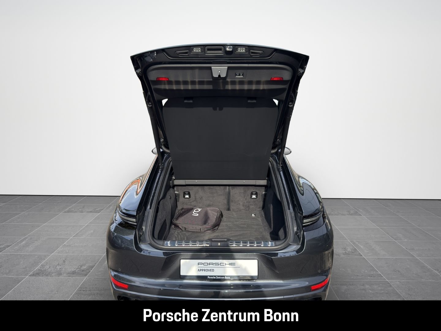 Porsche Panamera Turbo E-Hybrid Burmester HA-Lenkung LED