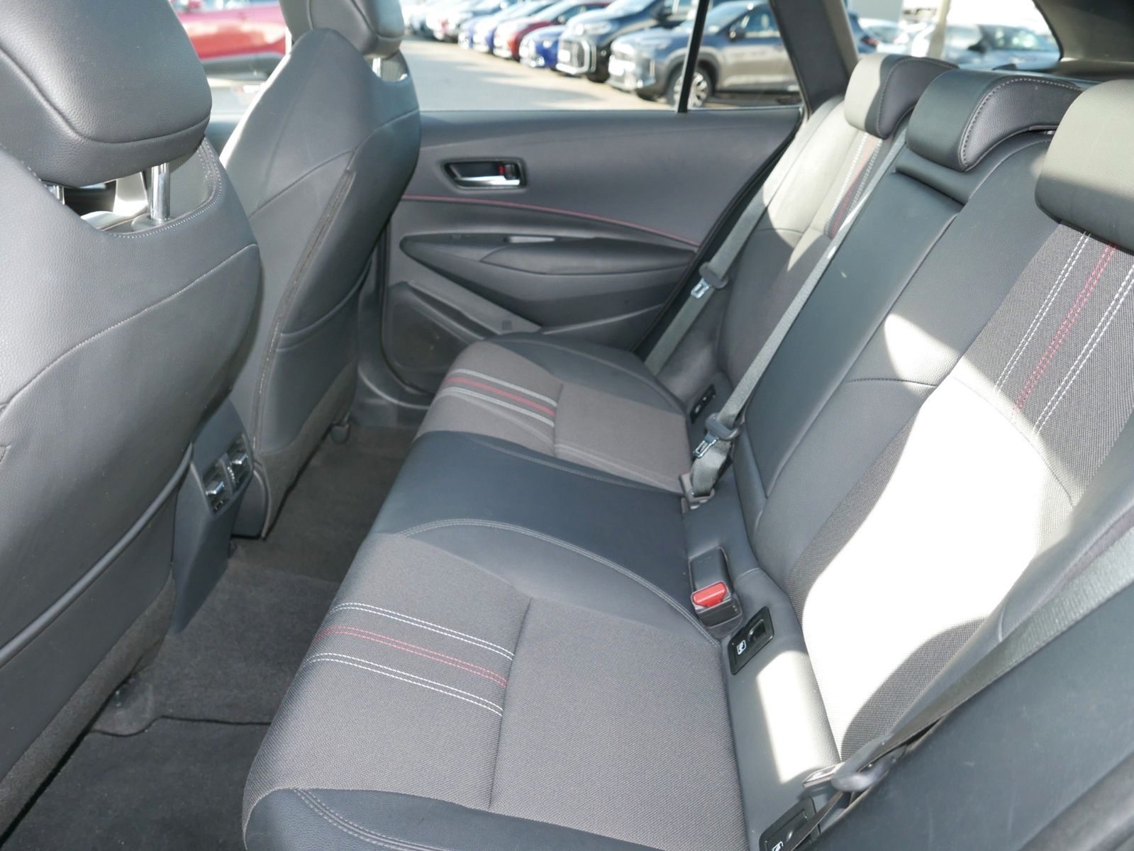 Toyota Corolla Touring Sports Hybrid GR Sport GLASDACH*
