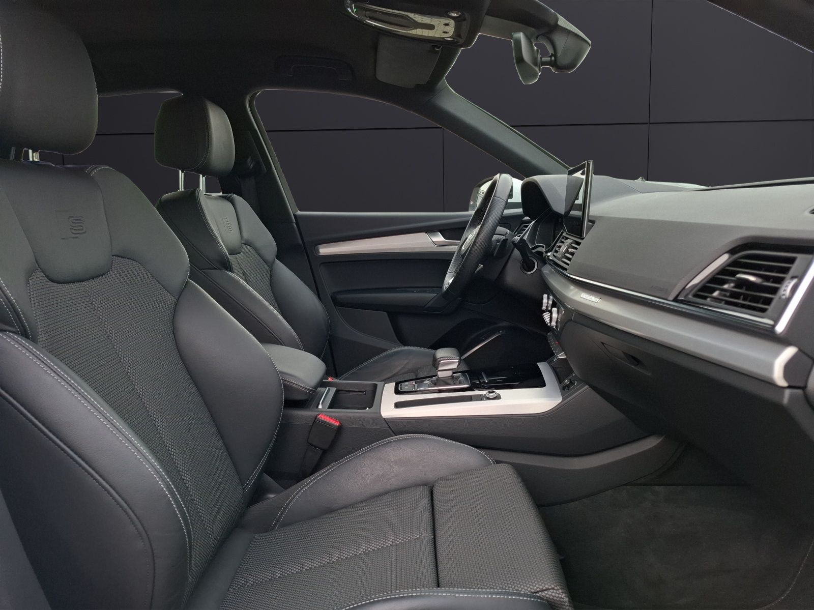 Audi Q5 40 TDI quattro S-line S-tronic STH Matrix AHK
