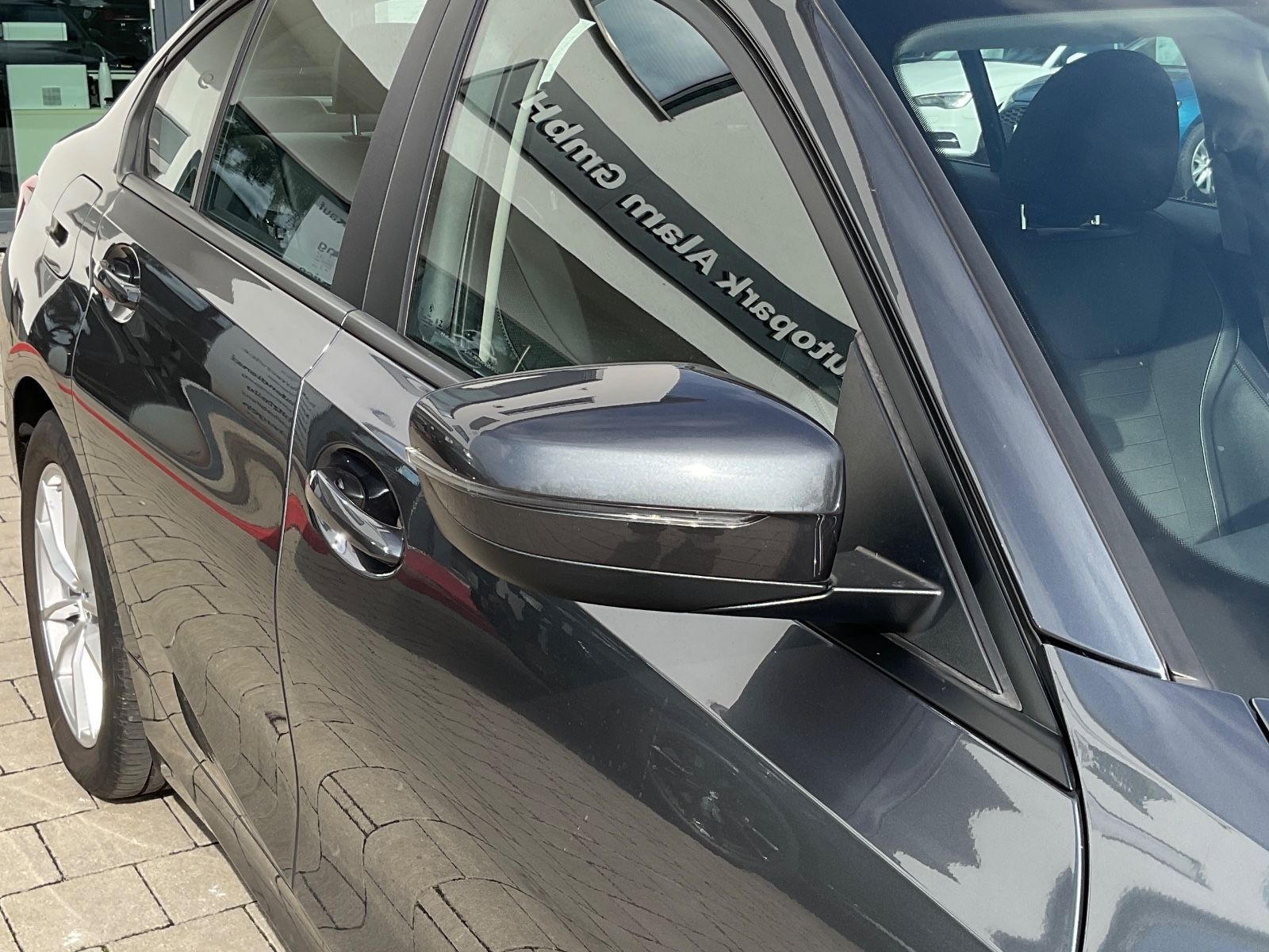 BMW 320d Lim. xDrive ACC HeadUp Lane Laserlicht ViCo
