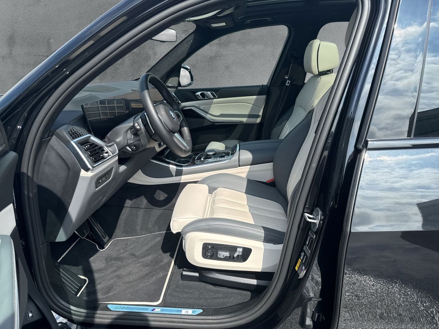 BMW X5 xDRIVE 50e *M SPORT PRO* AUTOMATIK 20''LC PRO