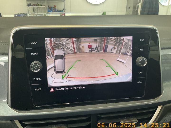Volkswagen T-Roc Style 1.5 TSI - Samsaru's Car Outlet