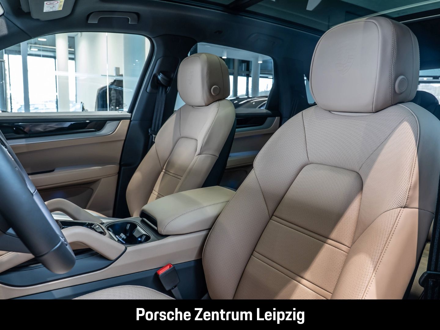 Porsche Cayenne SportDesign 22Zoll Massage AHK HD-Matrix