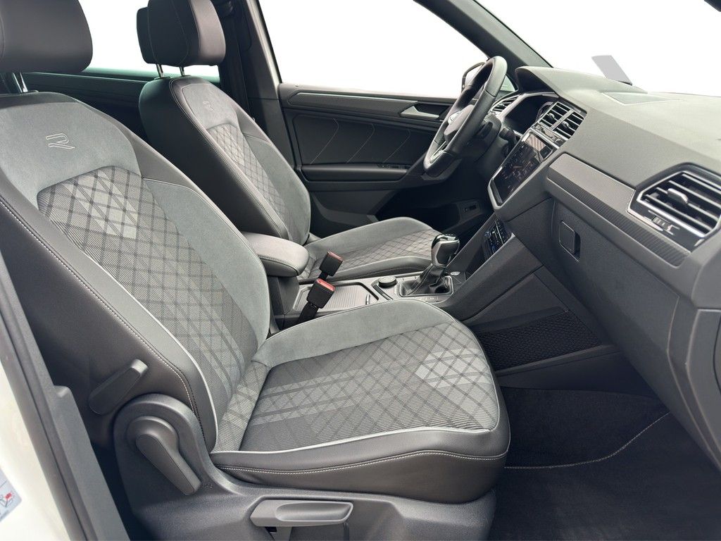 Volkswagen Tiguan 2.0 TDI DSG 4Motion R-Line - Samsaru's Car Outlet