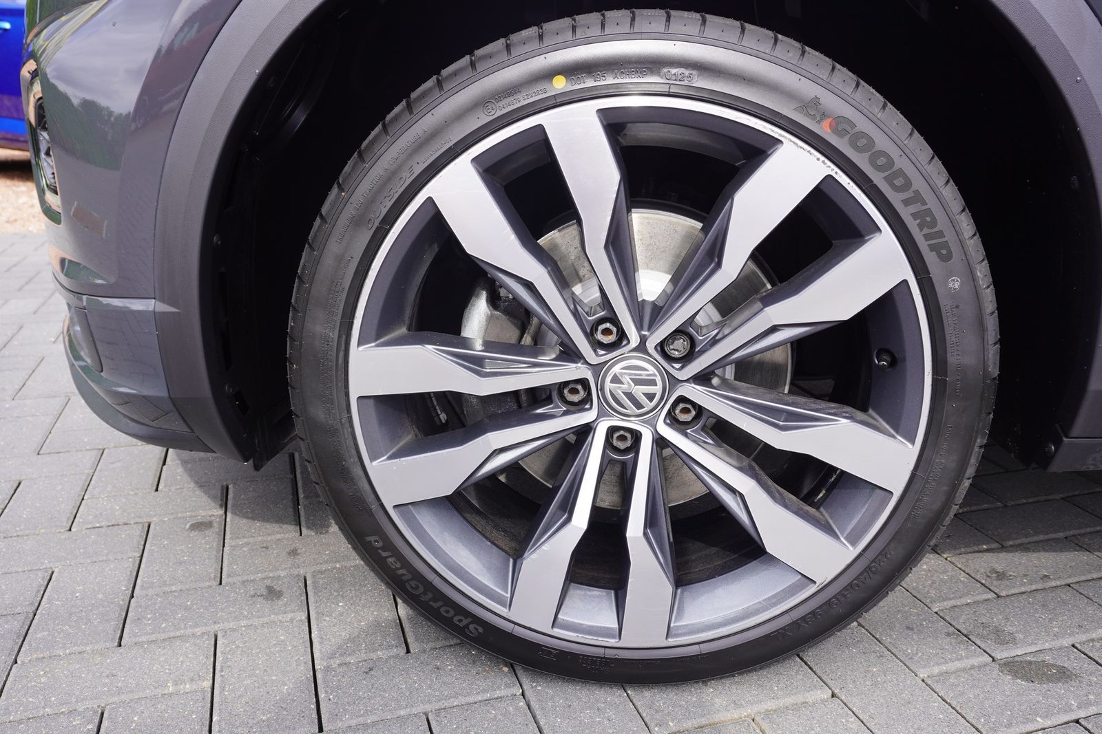 Volkswagen T-Roc 1.5 16V TSI United - Samsaru's Car Outlet