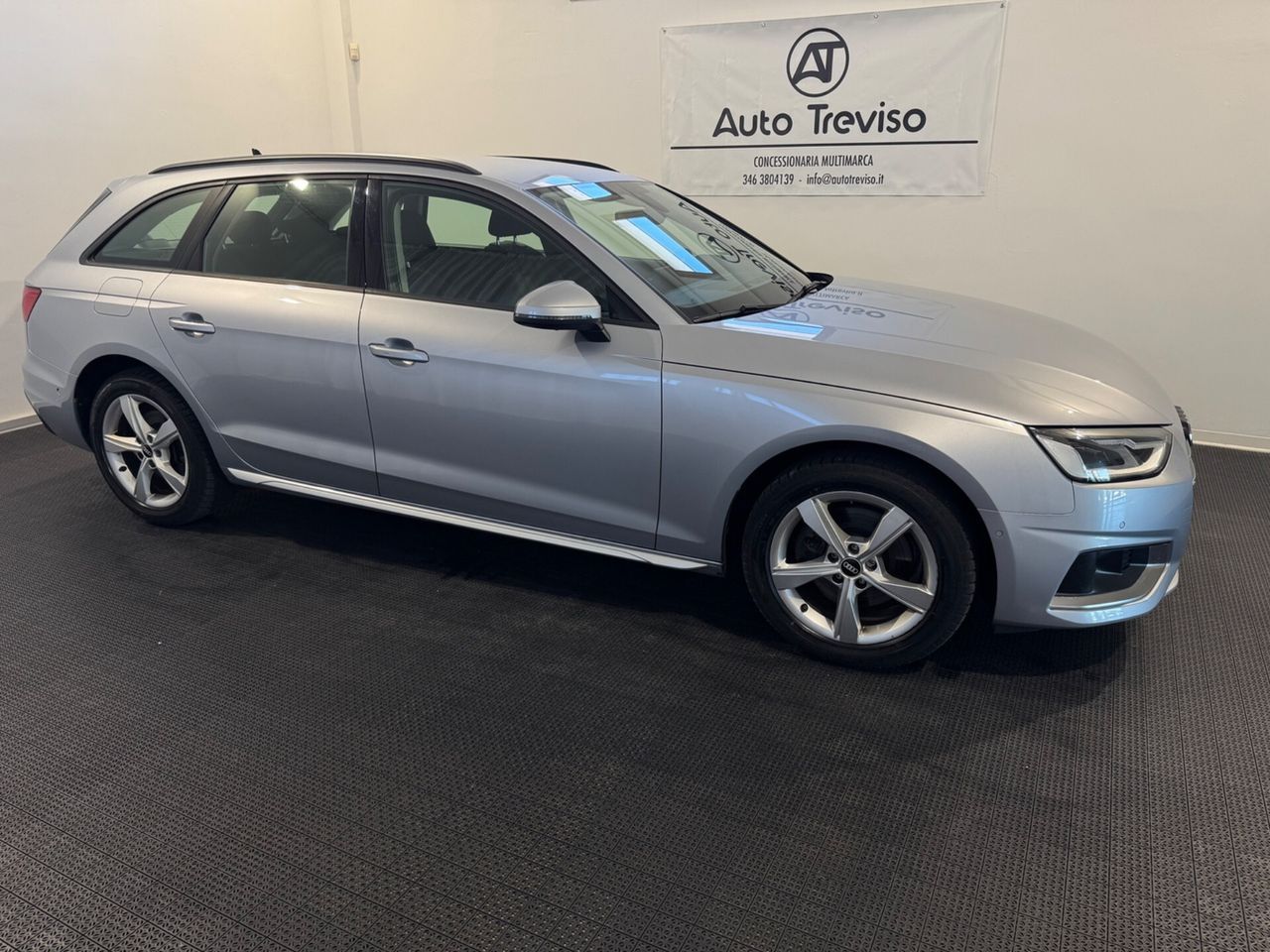 Audi A4 35 TDI S tronic Business Advanced - Samsaru's Car Outlet
