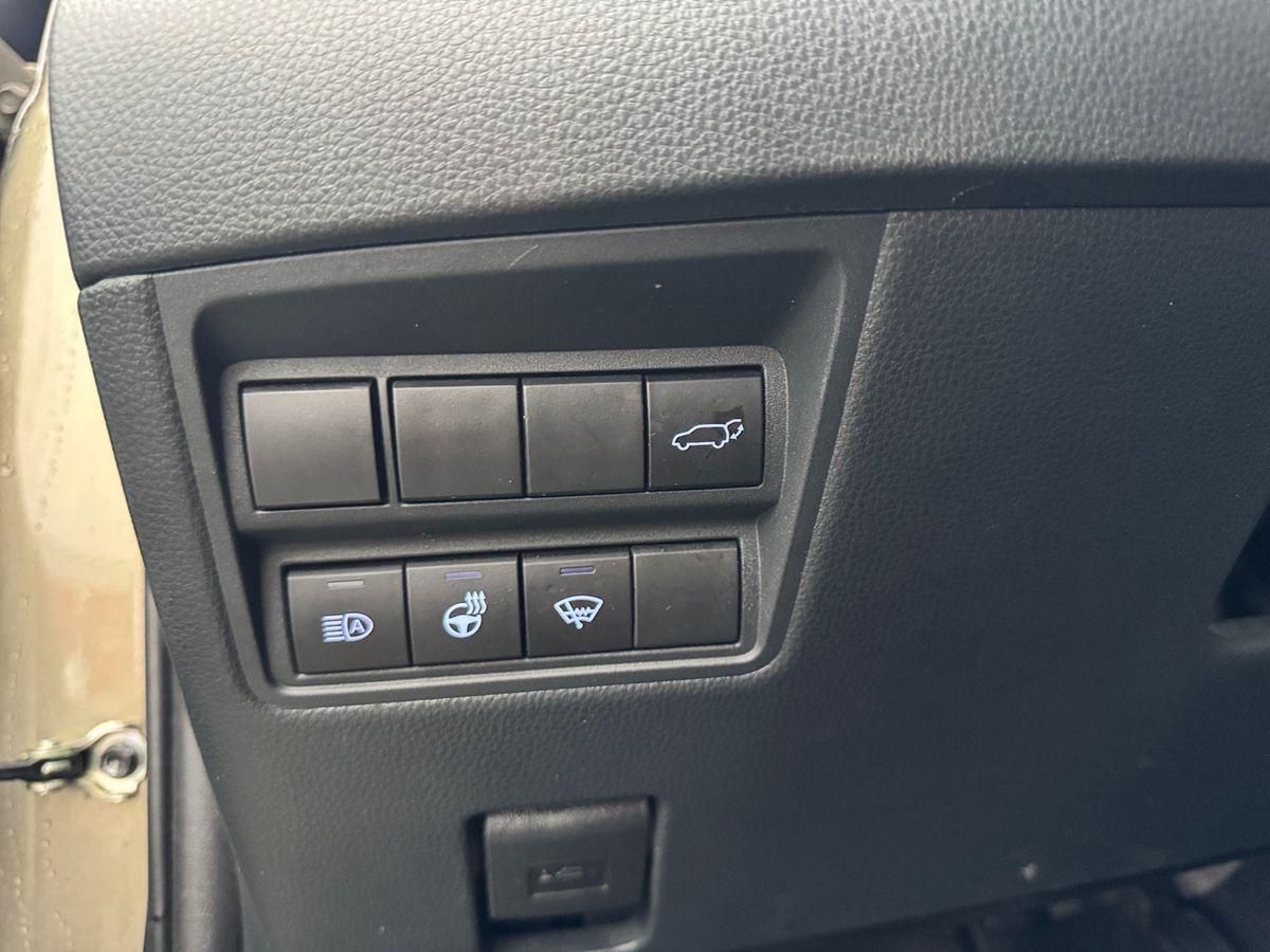 Toyota Yaris Cross 1.5 Hybrid VVT-I AWD-i Adventure