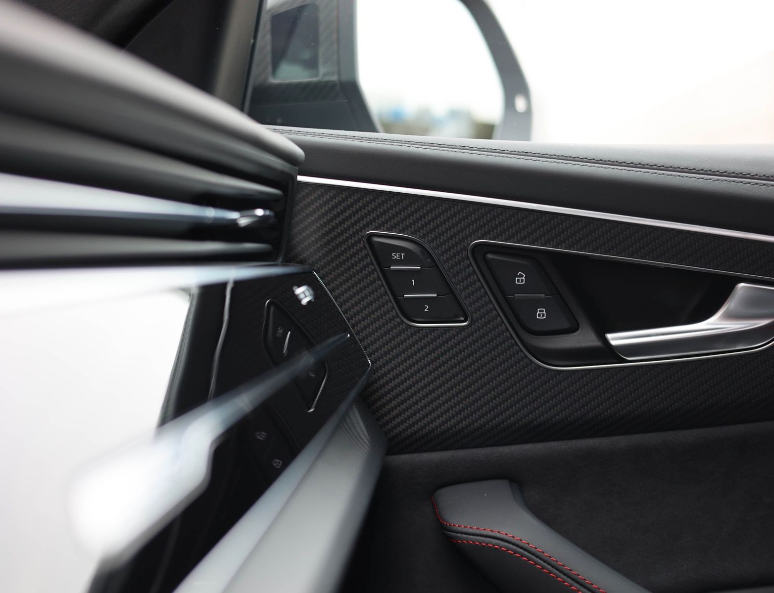 Audi Q8 60 TFSIe Quattro - Samsaru's Car Outlet