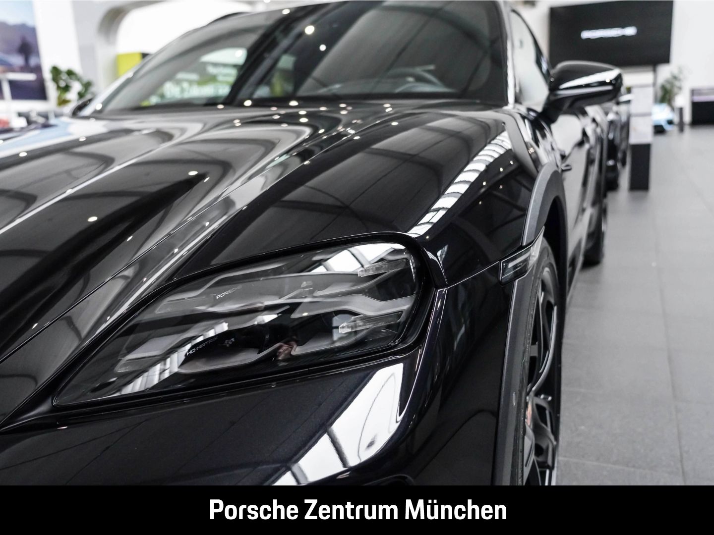 Porsche Taycan 4S Cross Turismo InnoDrive Surround-View