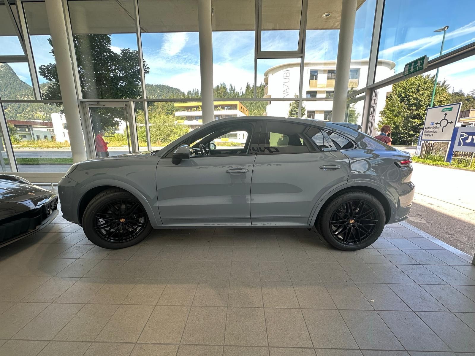 Porsche Cayenne Coupe Facelift/gr-sw/Sitzbel/HUD/18W/21