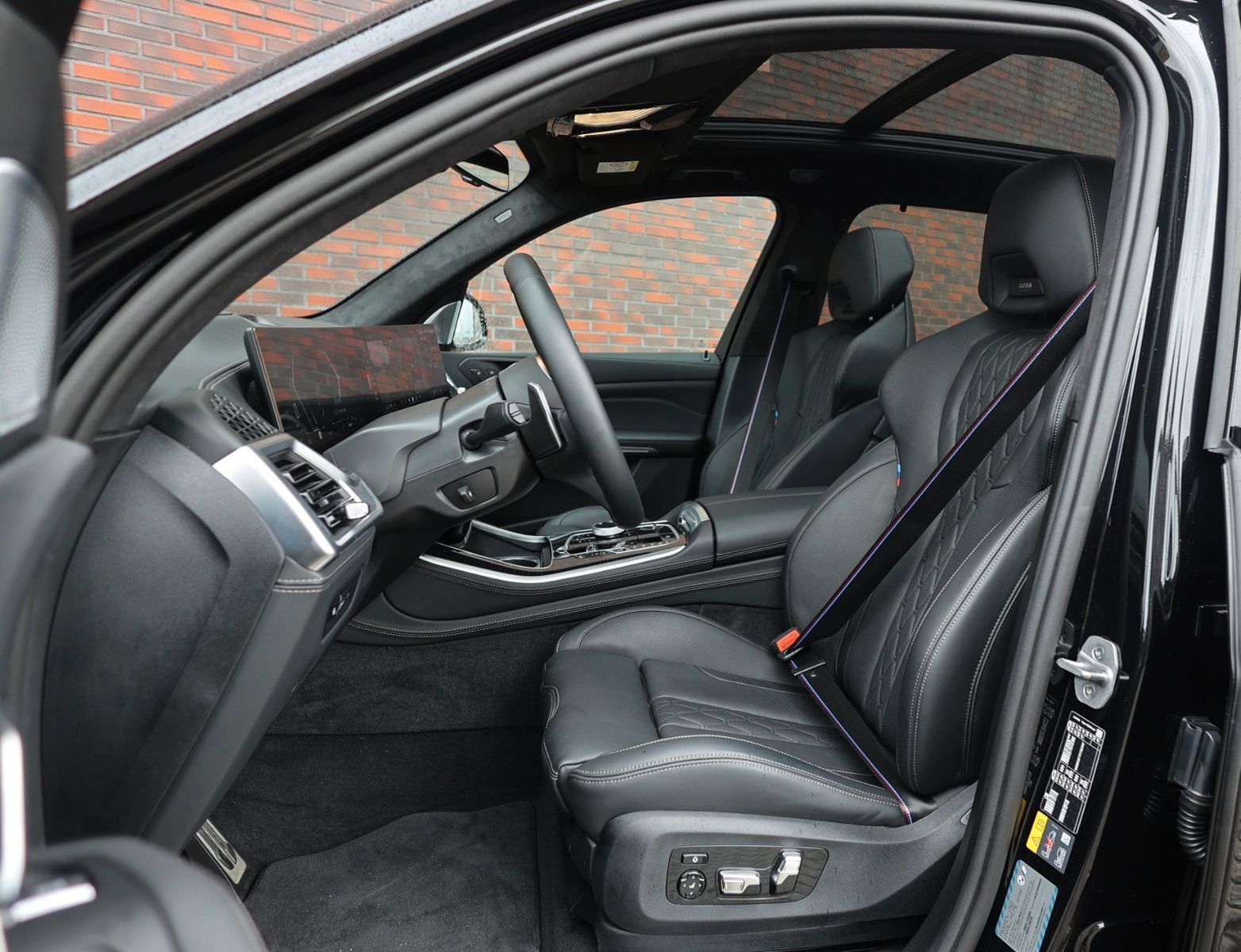 BMW X5 50e xDrive | M Sport Pro - Pano - AHK - B&W