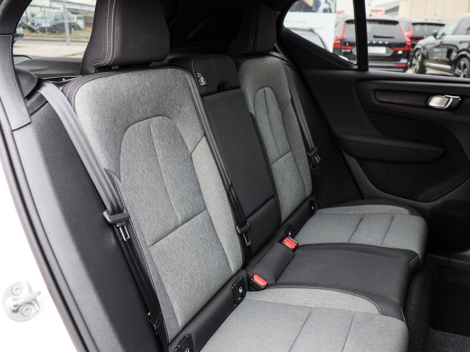 Volvo XC40 B3 (B) Core #AHK/Sitzh./PDC/RFK/Automatik/N