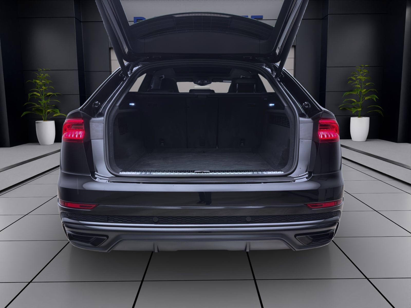 Audi Q8 50 TDI Q S LINE PANO AHK B&O HuD KAMERA