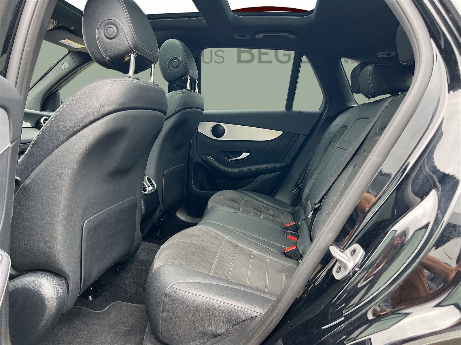 Mercedes-Benz GLC 300 de 4M AMG Night AHK Pano 360°