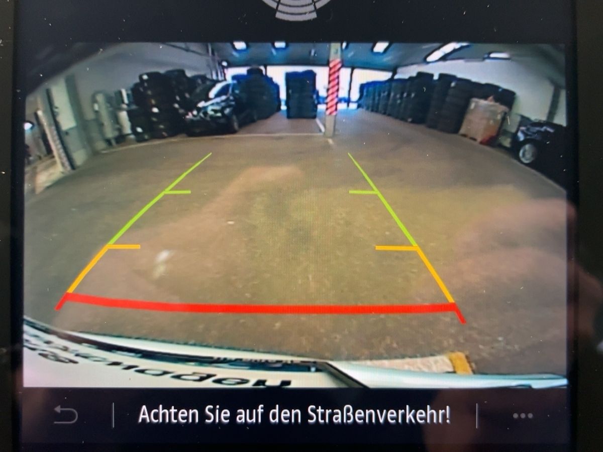 Renault ZOE INTENS R135 50 kWh - Samsaru's Car Outlet