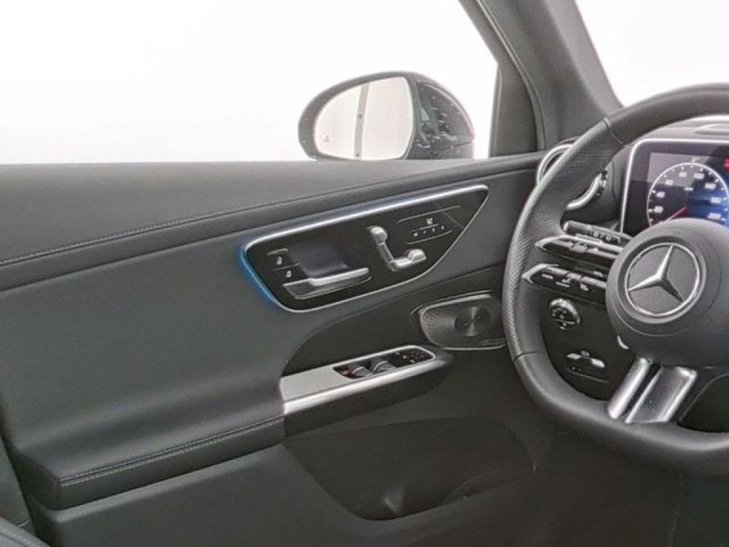Mercedes-Benz GLC 300 de 4M AMG - Samsaru's Car Outlet