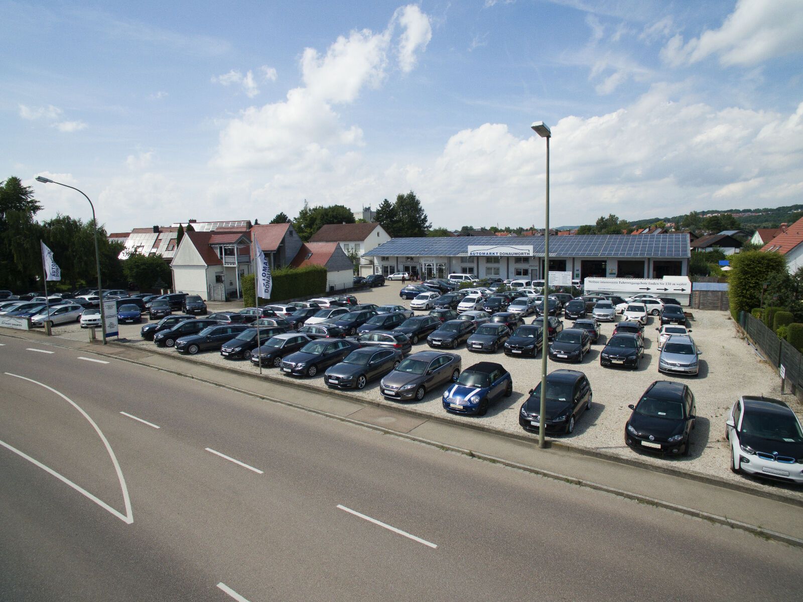BMW X1 xDrive20i Aut. Advantage - Samsaru's Car Outlet
