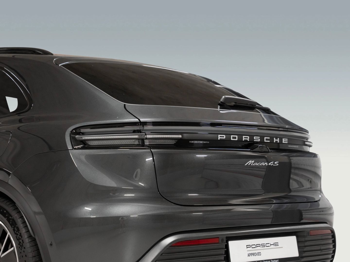 Porsche Macan 4S Sport Chrono Paket AR HUD InnoDrive