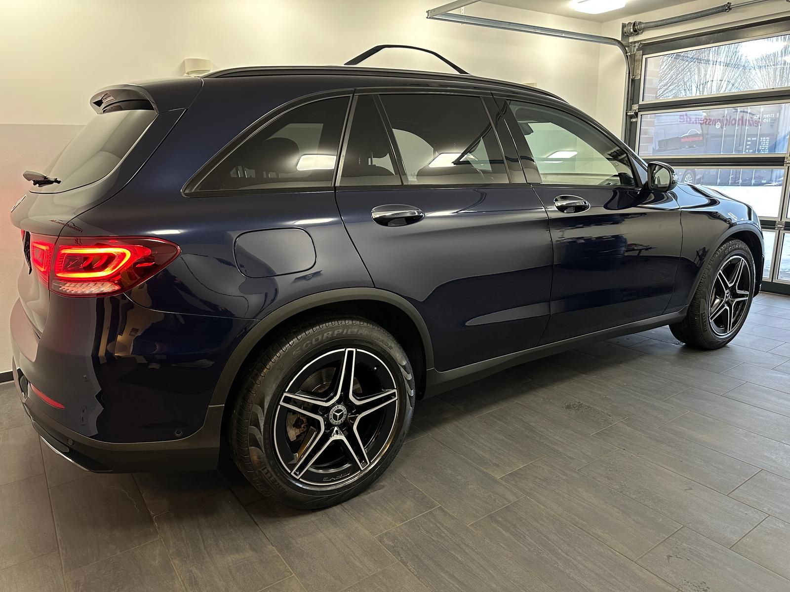 Mercedes-Benz GLC 220 d 4M AMG Night Standh Distronic Panorama