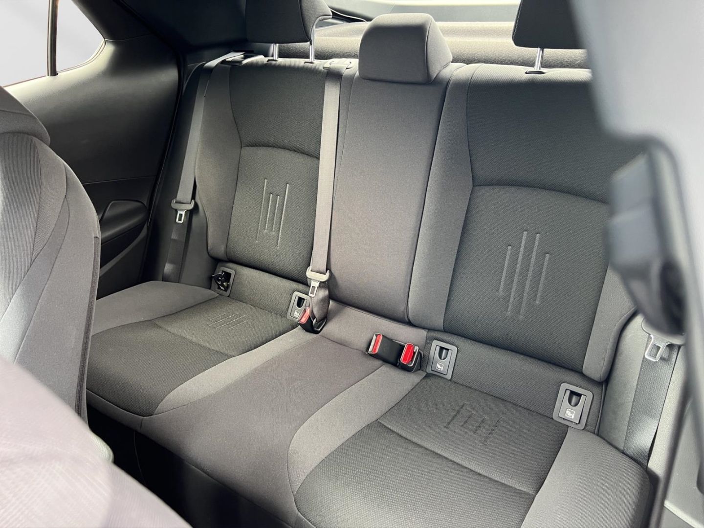 Toyota C-HR 2.0 Hybrid Team D*Navi*Technik-Paket*LED*