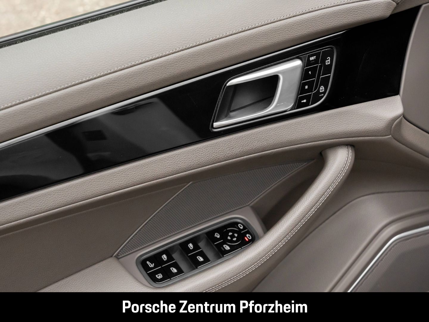 Porsche Panamera 4 E-Hybrid Sport Turismo