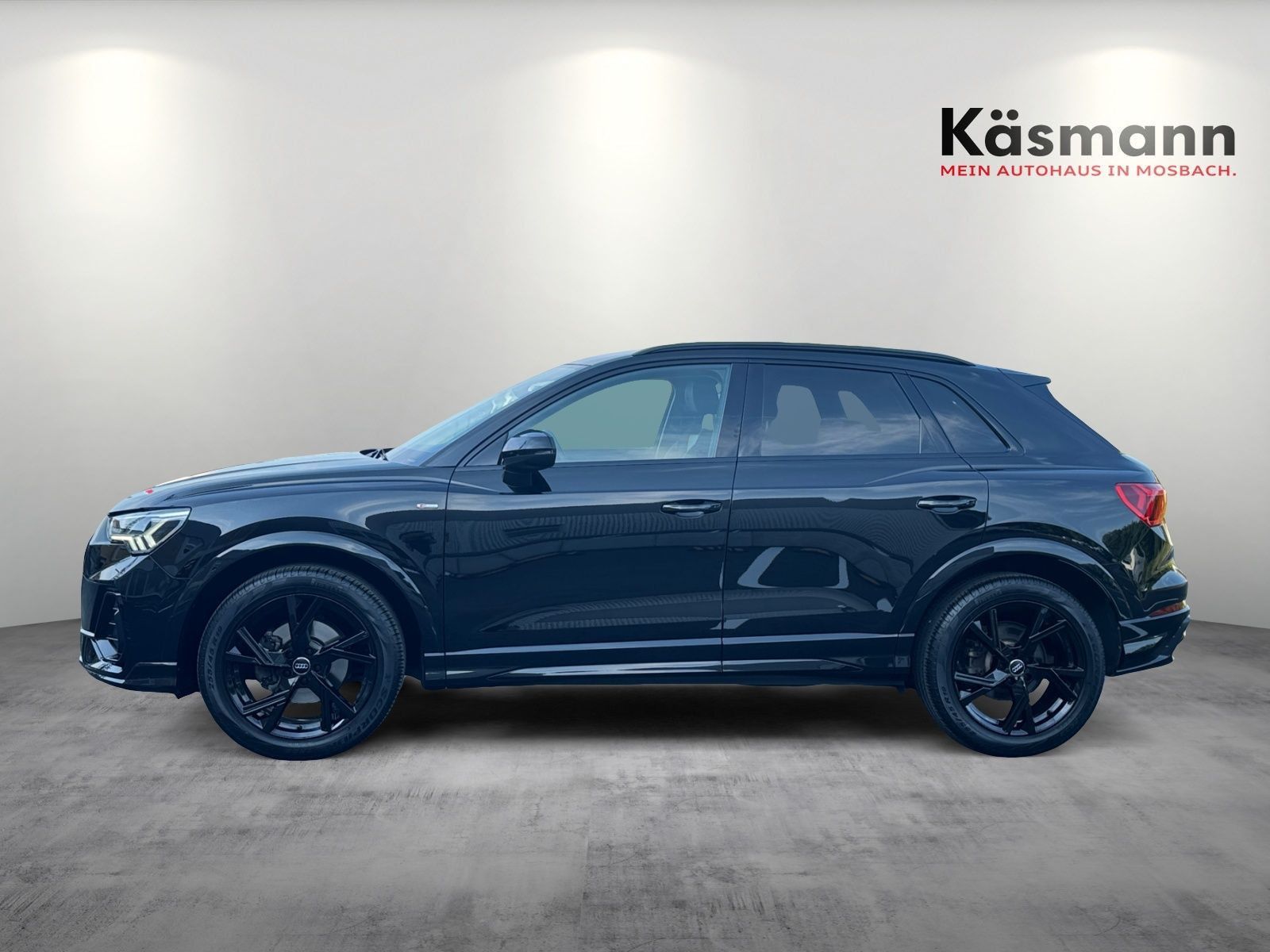 Audi Q3 S line 35TFSI LED AHK KAM NAV SHZ PDC