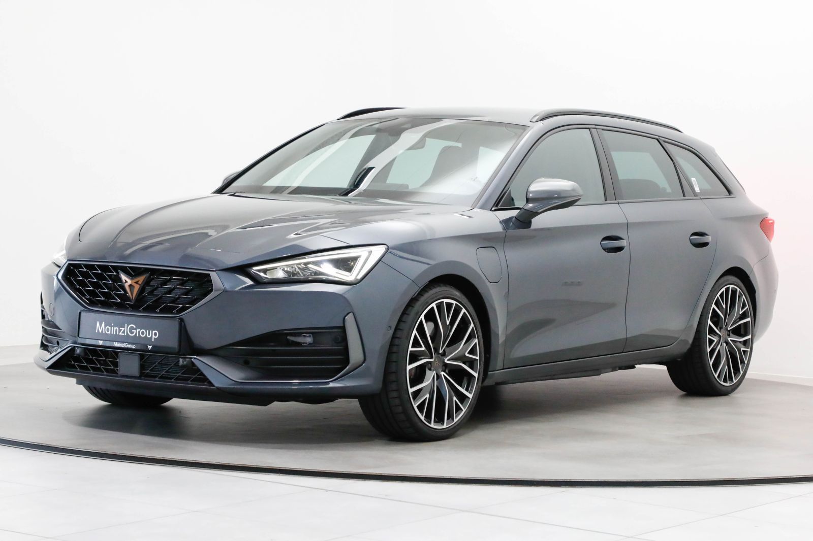 Seat Leon ST 1.4 eTSI DSG VZ AHK SHZ ACC Kam. Beats