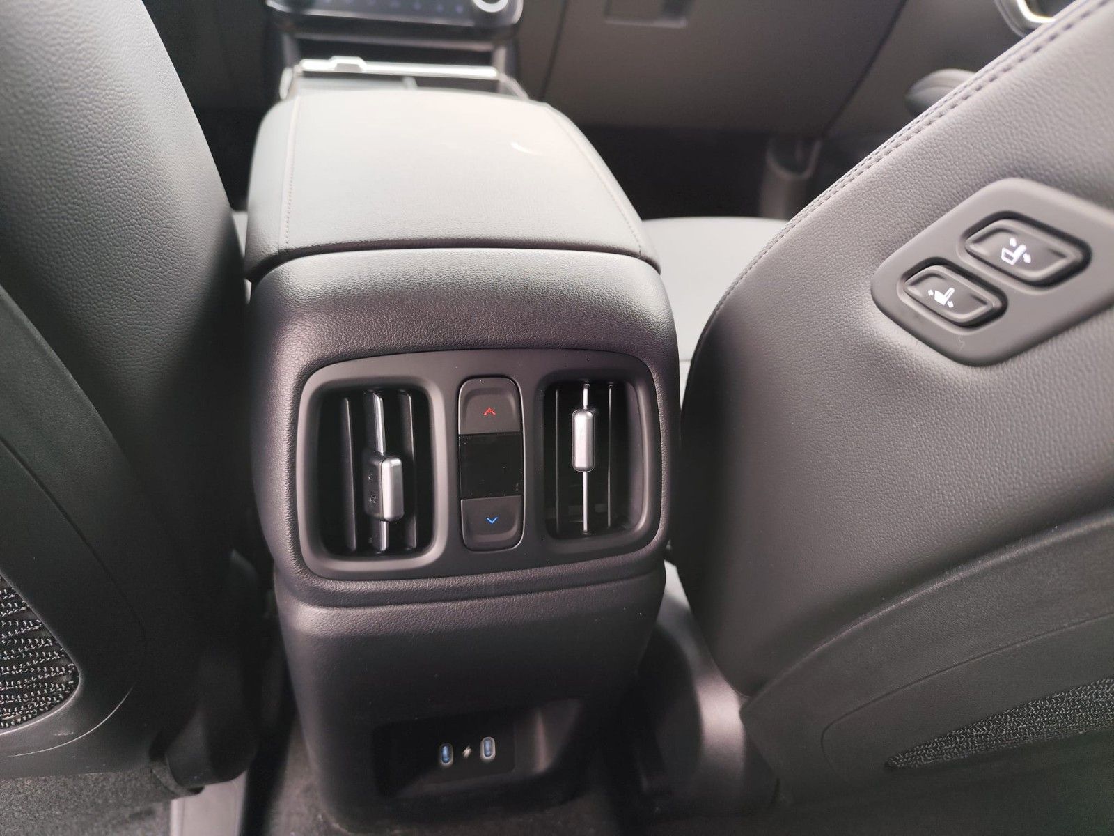 Hyundai TUCSON PHEV 1.6 T-GDi 4WD PRIME - Samsaru's Car Outlet