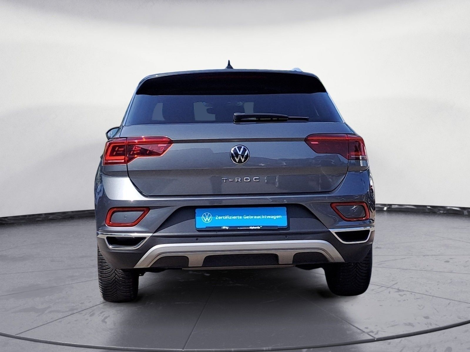 Volkswagen T-Roc 1.5 TSI *STYLE* - Samsaru's Car Outlet